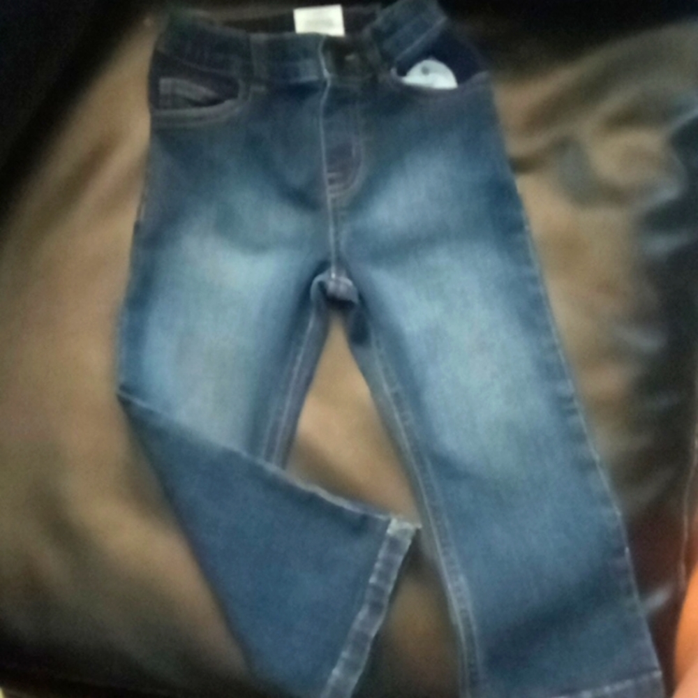 3 pair of jeans
